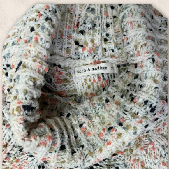 MOON & Madison Turtle Neck Cable Knit Bishop Sleeve Sweater Size XS - Picture 5 of 6